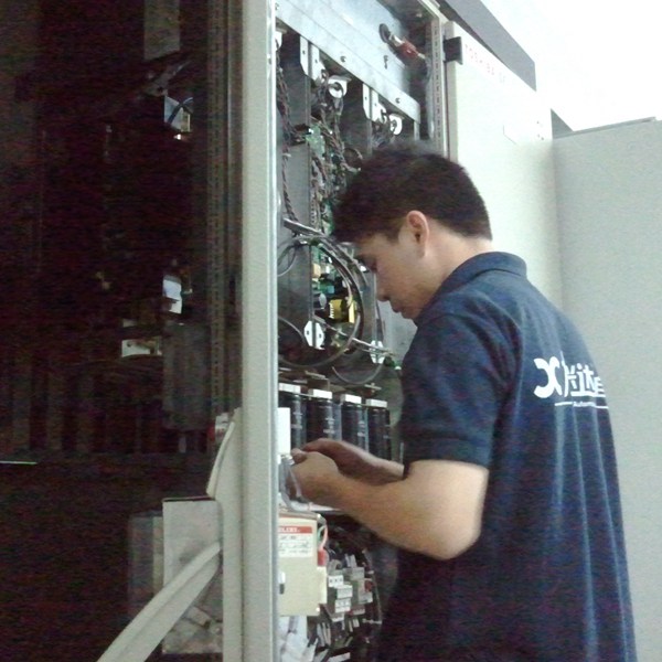 2000KW׃lF(xin)(chng)S